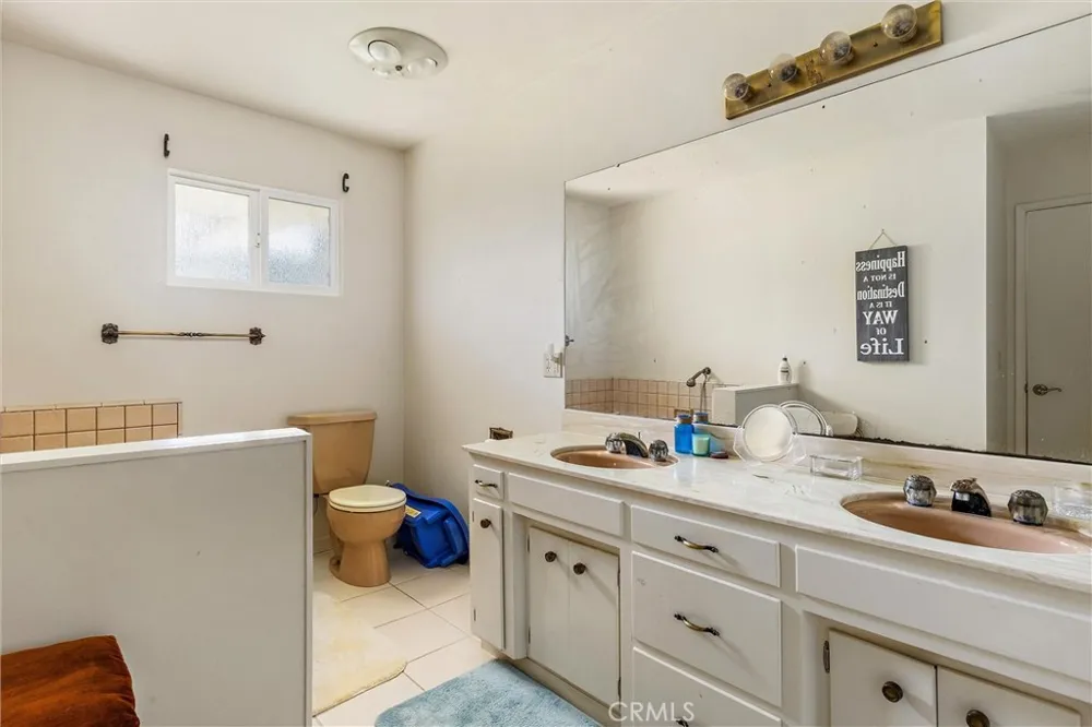 1909 Pineridge Cambria, CA 93428