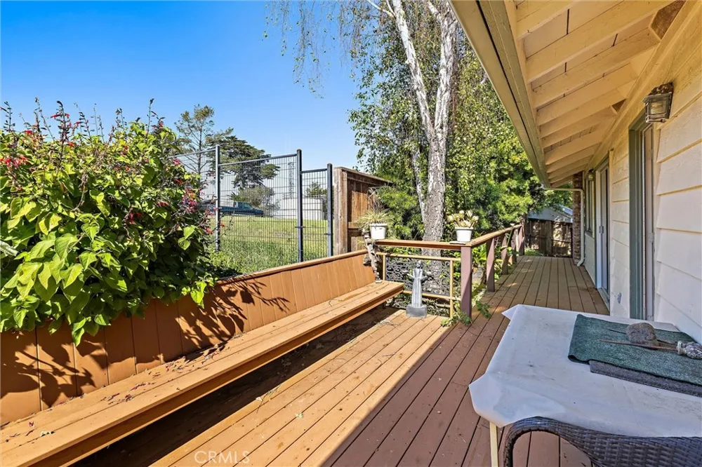 1909 Pineridge Cambria, CA 93428