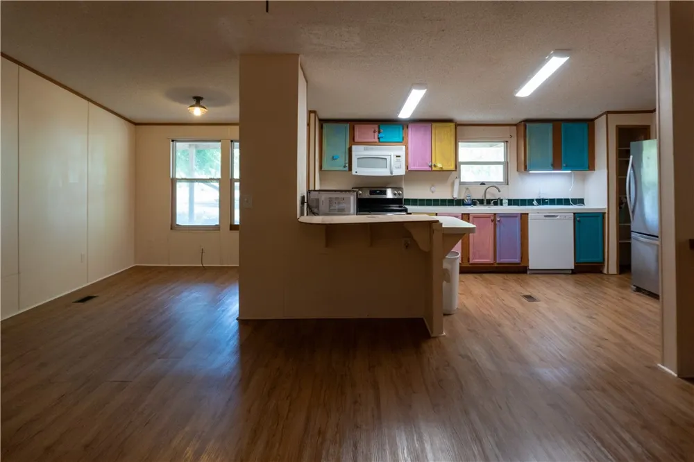 112 Baldwin Lake City, TX 78368