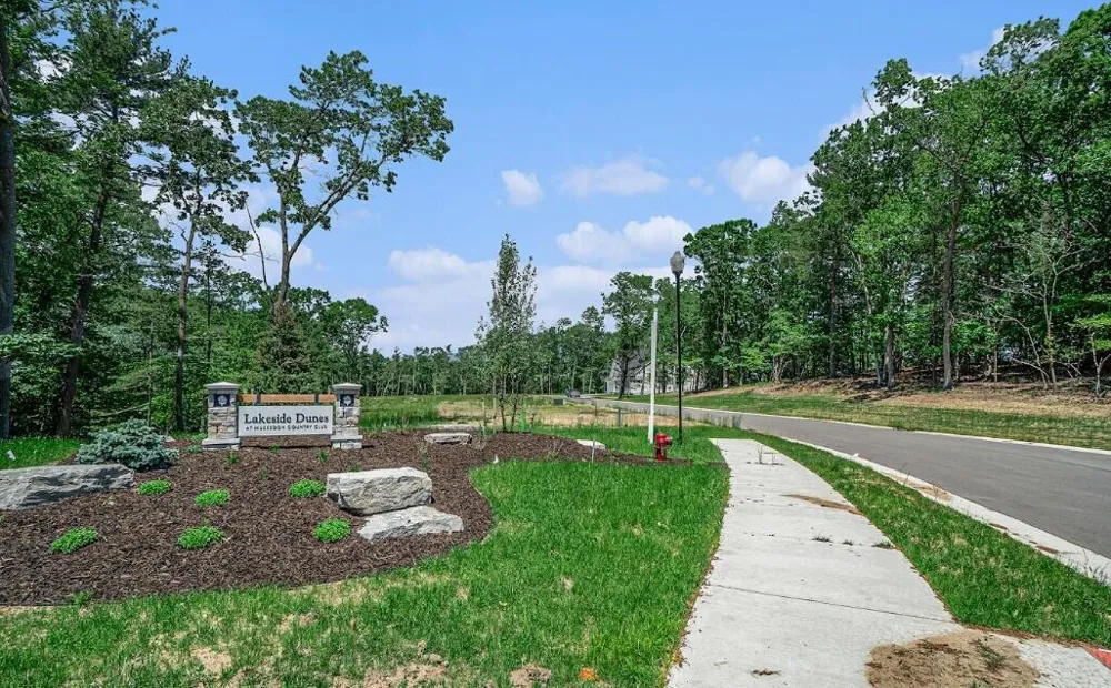 5 Duneside Trail Muskegon, MI 49441