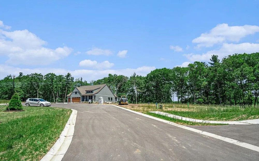 5 Duneside Trail Muskegon, MI 49441