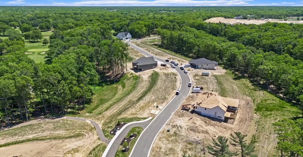 5 Duneside Trail Muskegon, MI 49441