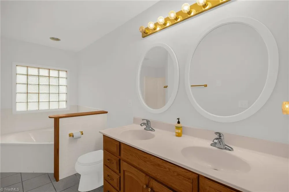 1259 Frank Joyce Road Sandy Ridge, NC 27046