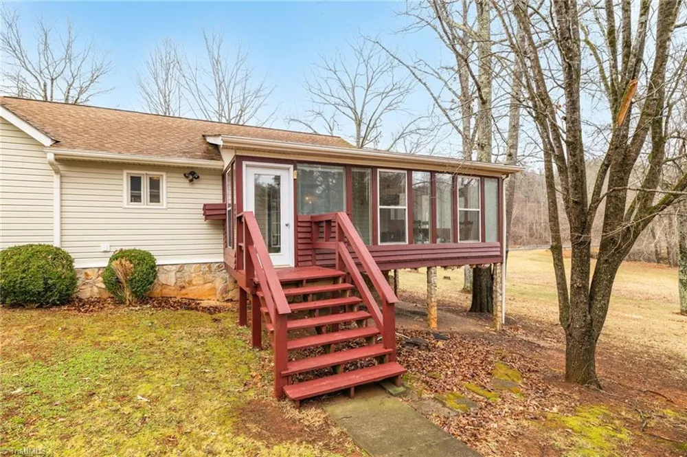 1259 Frank Joyce Road Sandy Ridge, NC 27046