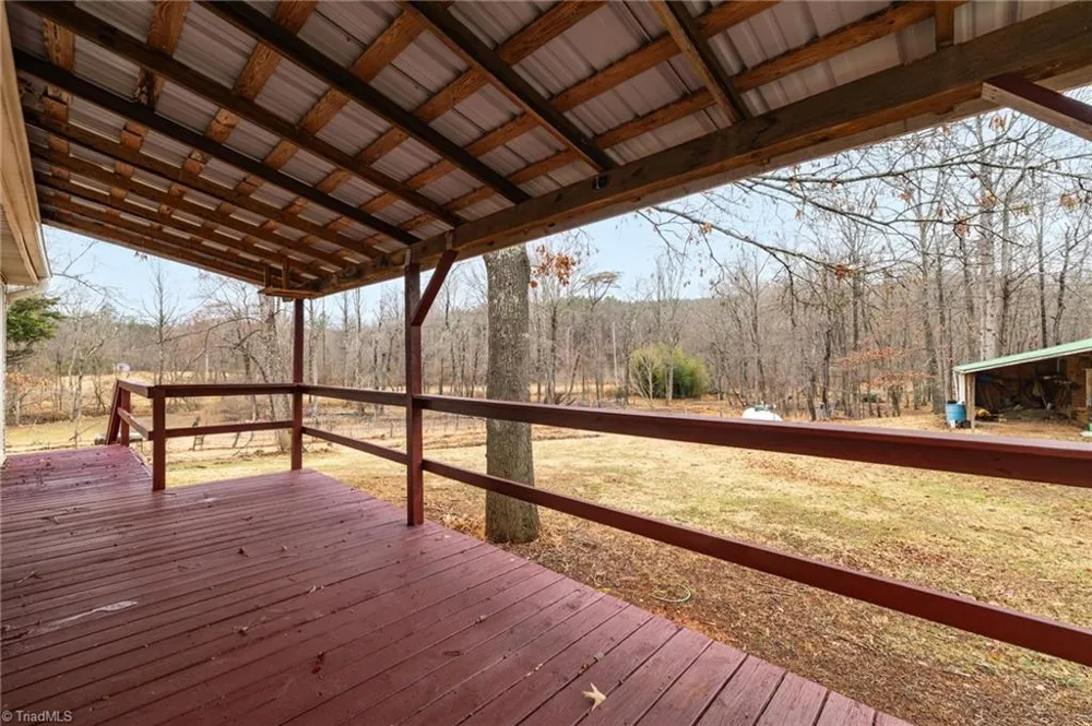 1259 Frank Joyce Road Sandy Ridge, NC 27046