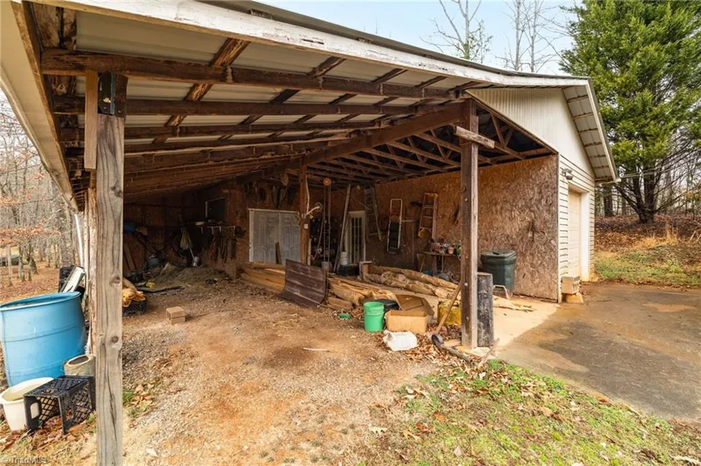 1259 Frank Joyce Road Sandy Ridge, NC 27046