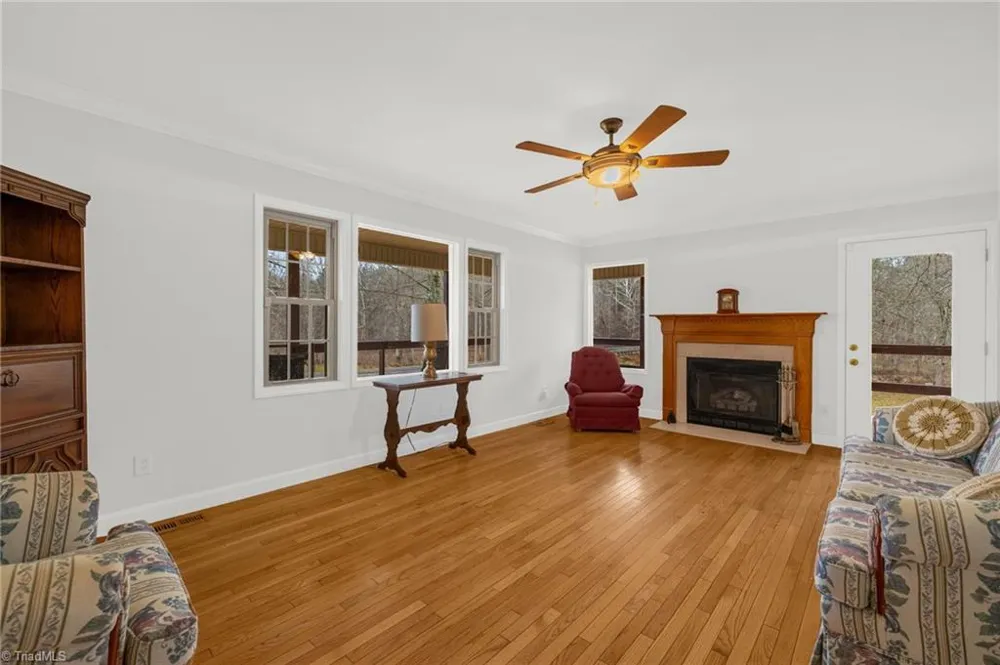 1259 Frank Joyce Road Sandy Ridge, NC 27046