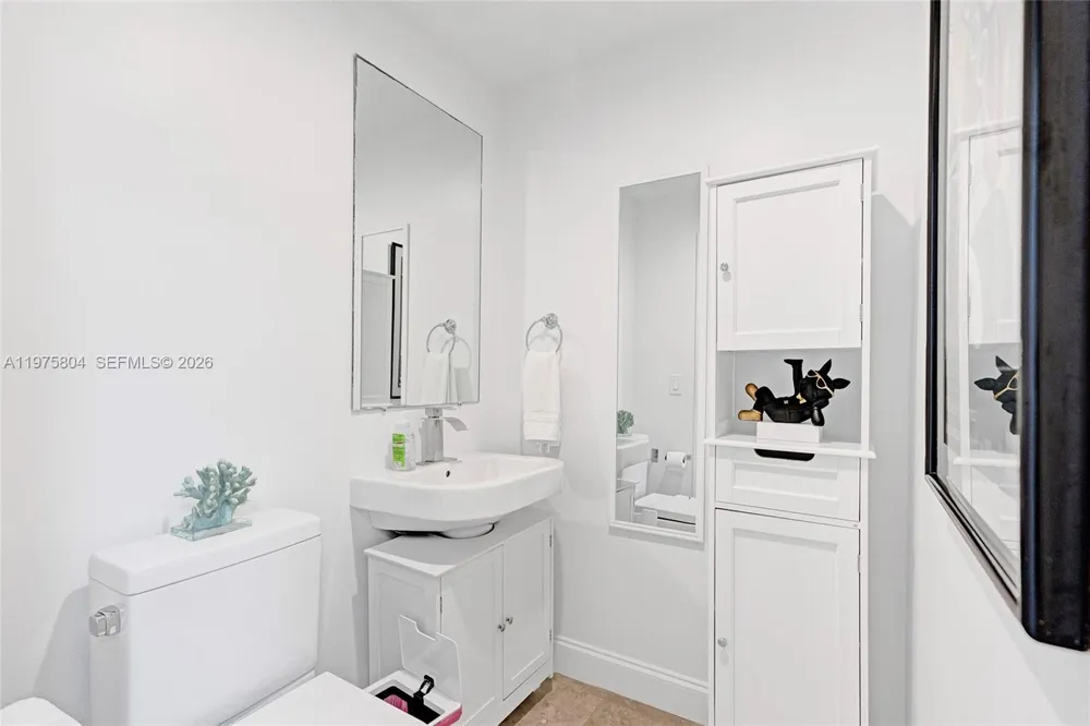 3330 NE 190th St #1212 Aventura, FL 33180