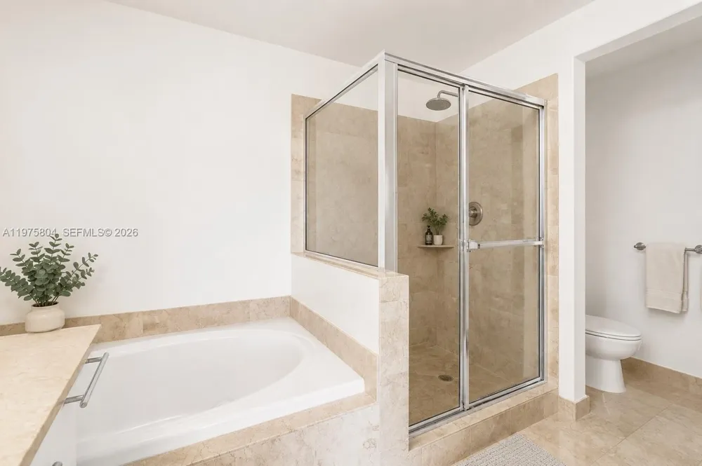 3330 NE 190th St #1212 Aventura, FL 33180
