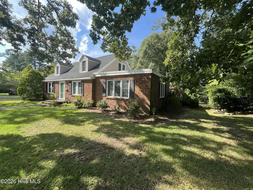 408 W 20th Street Lumberton, NC 28358