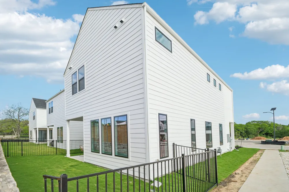 1302 Rambling Rose Road Austin, TX 78745