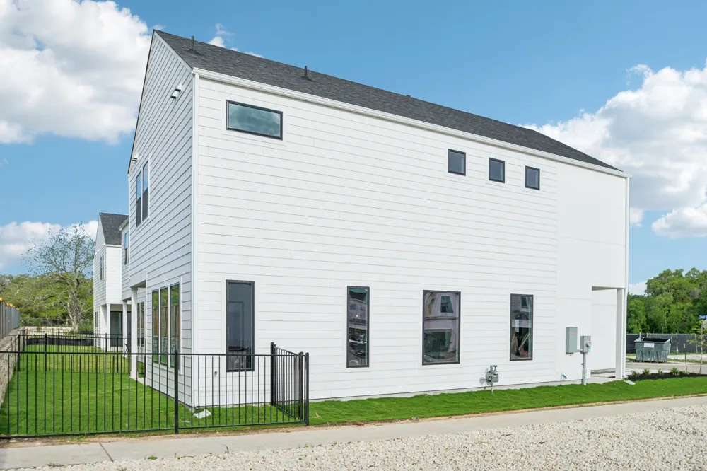 1302 Rambling Rose Road Austin, TX 78745