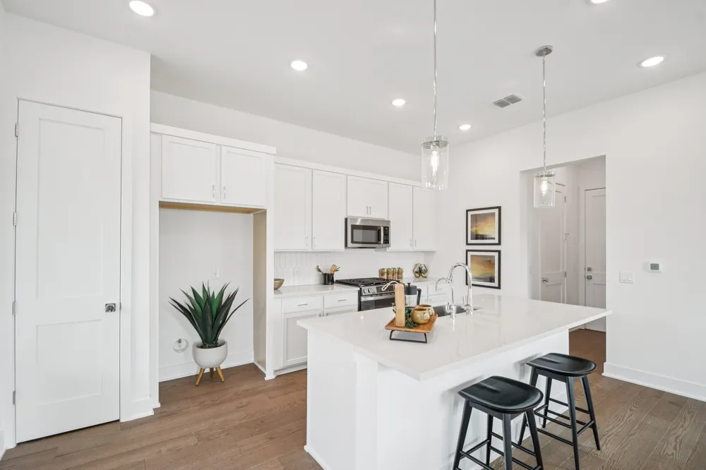 1302 Rambling Rose Road Austin, TX 78745