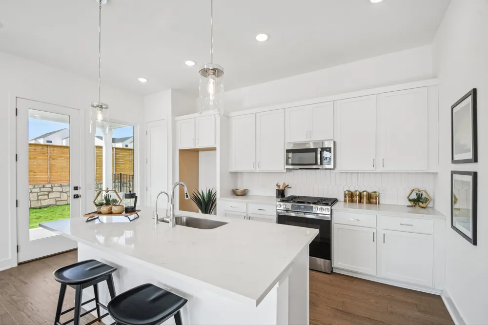 1302 Rambling Rose Road Austin, TX 78745