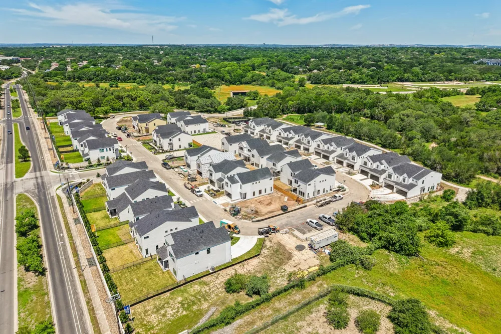 1302 Rambling Rose Road Austin, TX 78745