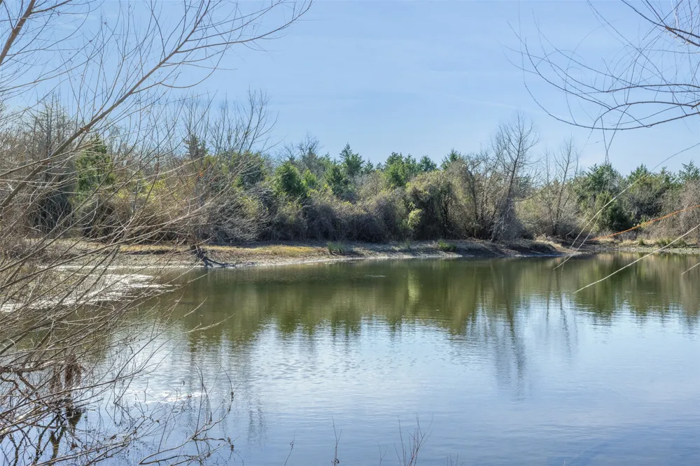 4 County Road 386 Groesbeck, TX 76642
