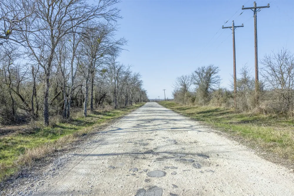 4 County Road 386 Groesbeck, TX 76642