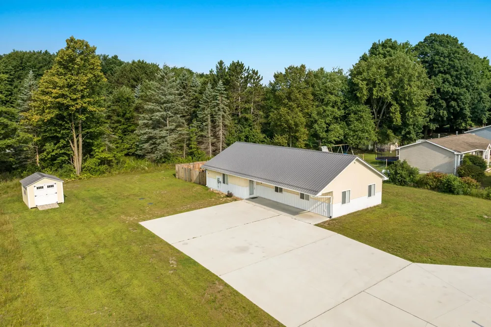 107 Purdy Drive Wexford Township, MI 49620