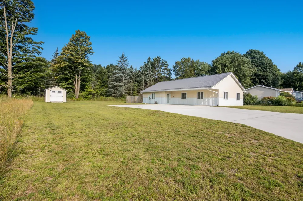 107 Purdy Drive Wexford Township, MI 49620