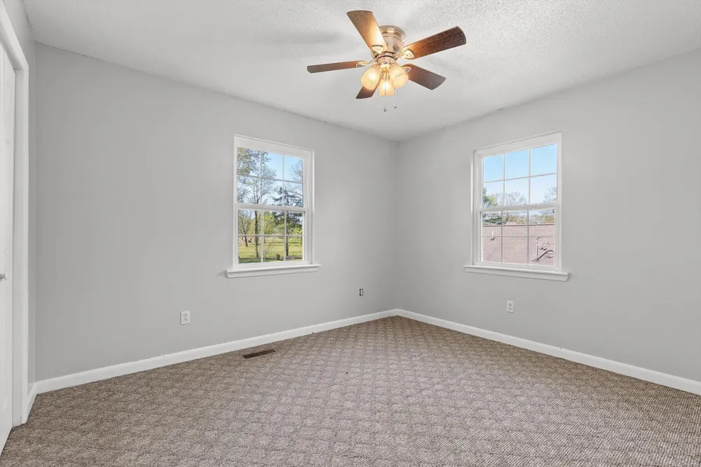 70 Pinoak Road Trenton, GA 30752