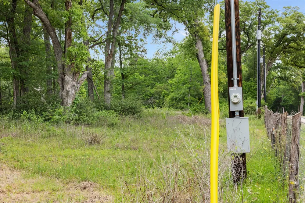3797 County Road 328 Caldwell, TX 77836