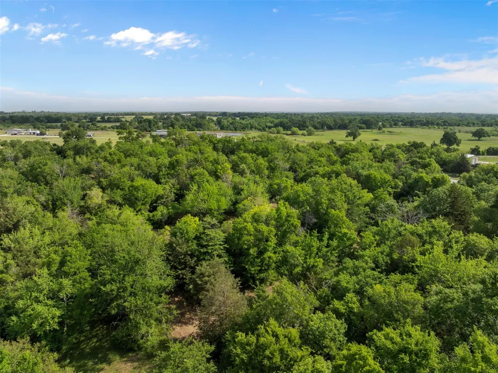 3797 County Road 328 Caldwell, TX 77836
