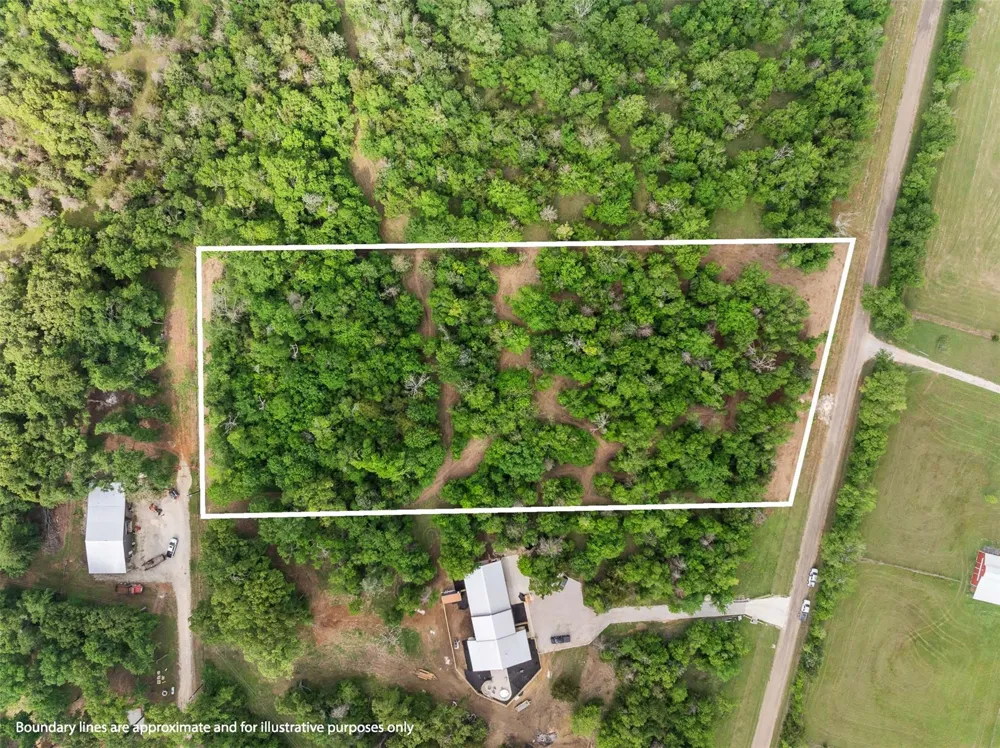 3797 County Road 328 Caldwell, TX 77836
