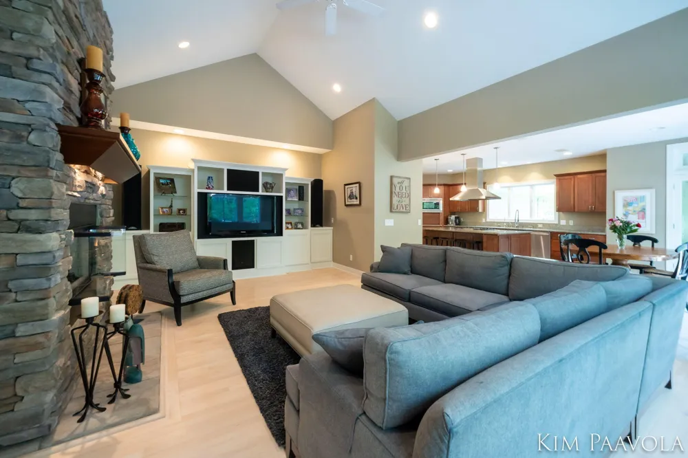 3099 Pickford Drive SE Ada, MI 49301
