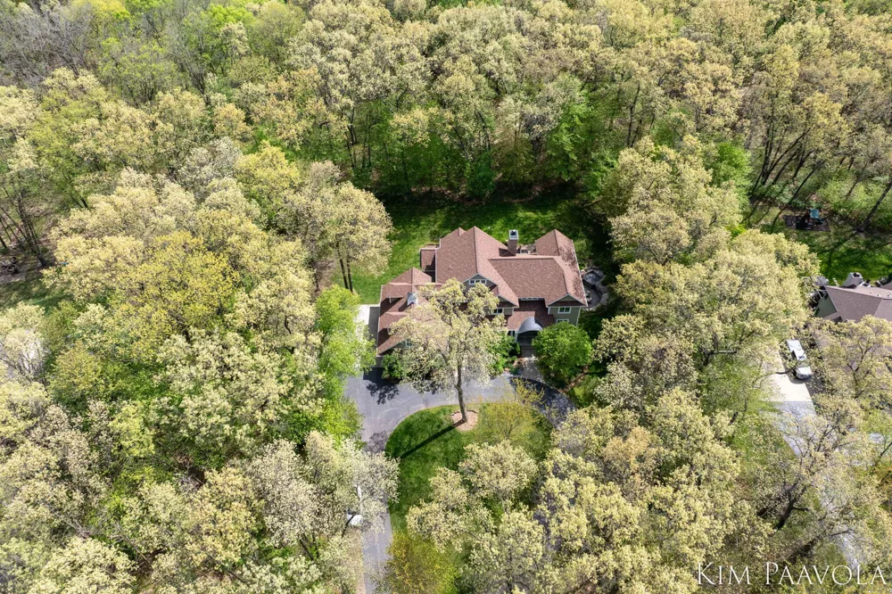 3099 Pickford Drive SE Ada, MI 49301