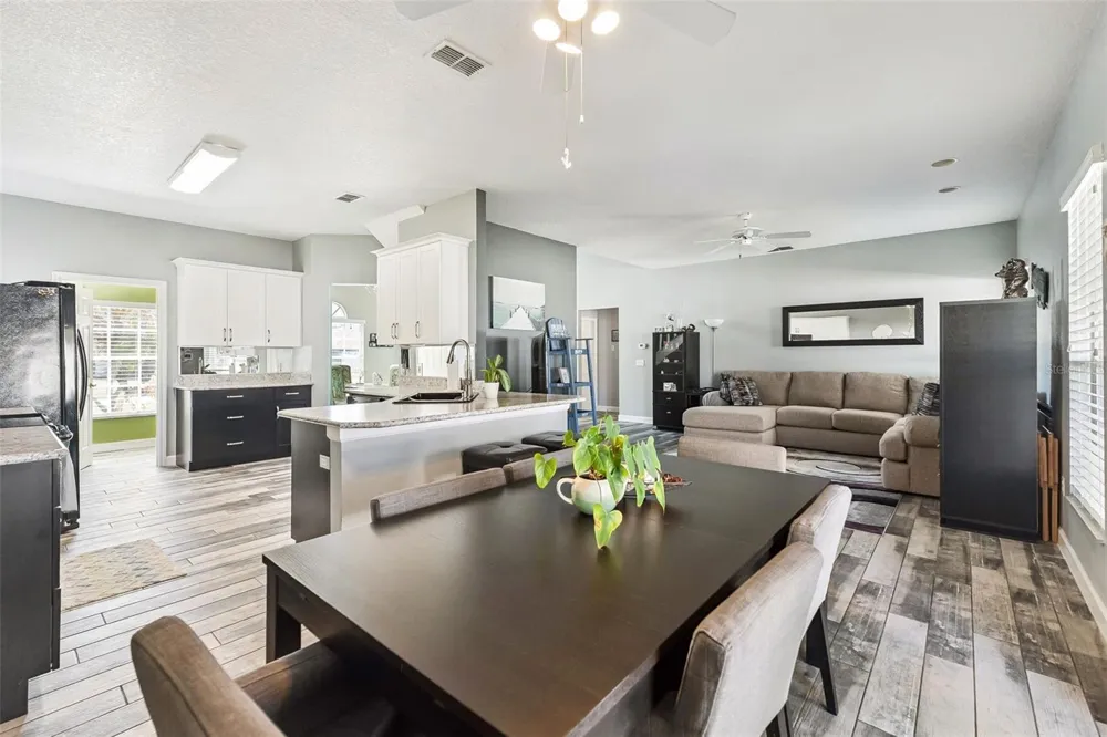 1483 SURREY PARK DRIVE Port Orange, FL 32128