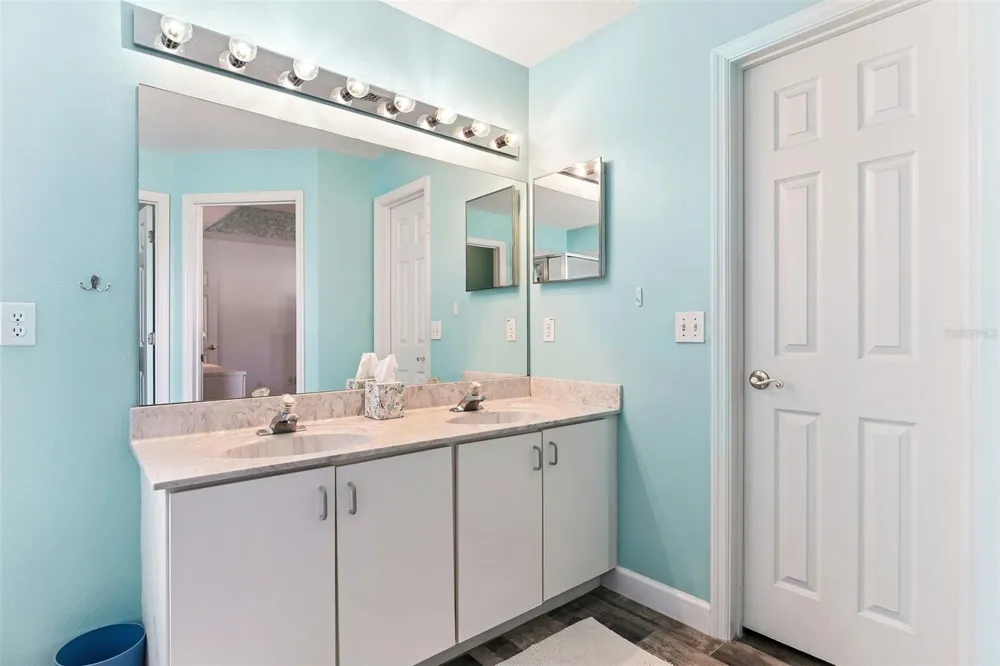1483 SURREY PARK DRIVE Port Orange, FL 32128