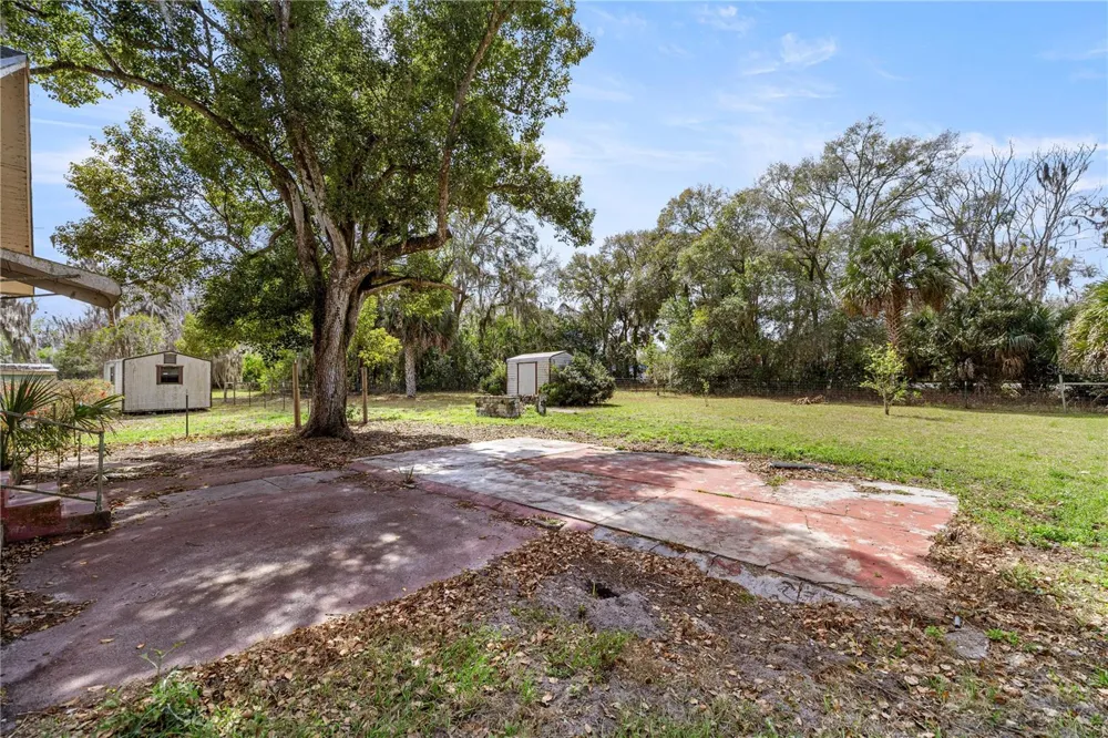 7018 SE 222ND STREET Hawthorne, FL 32640