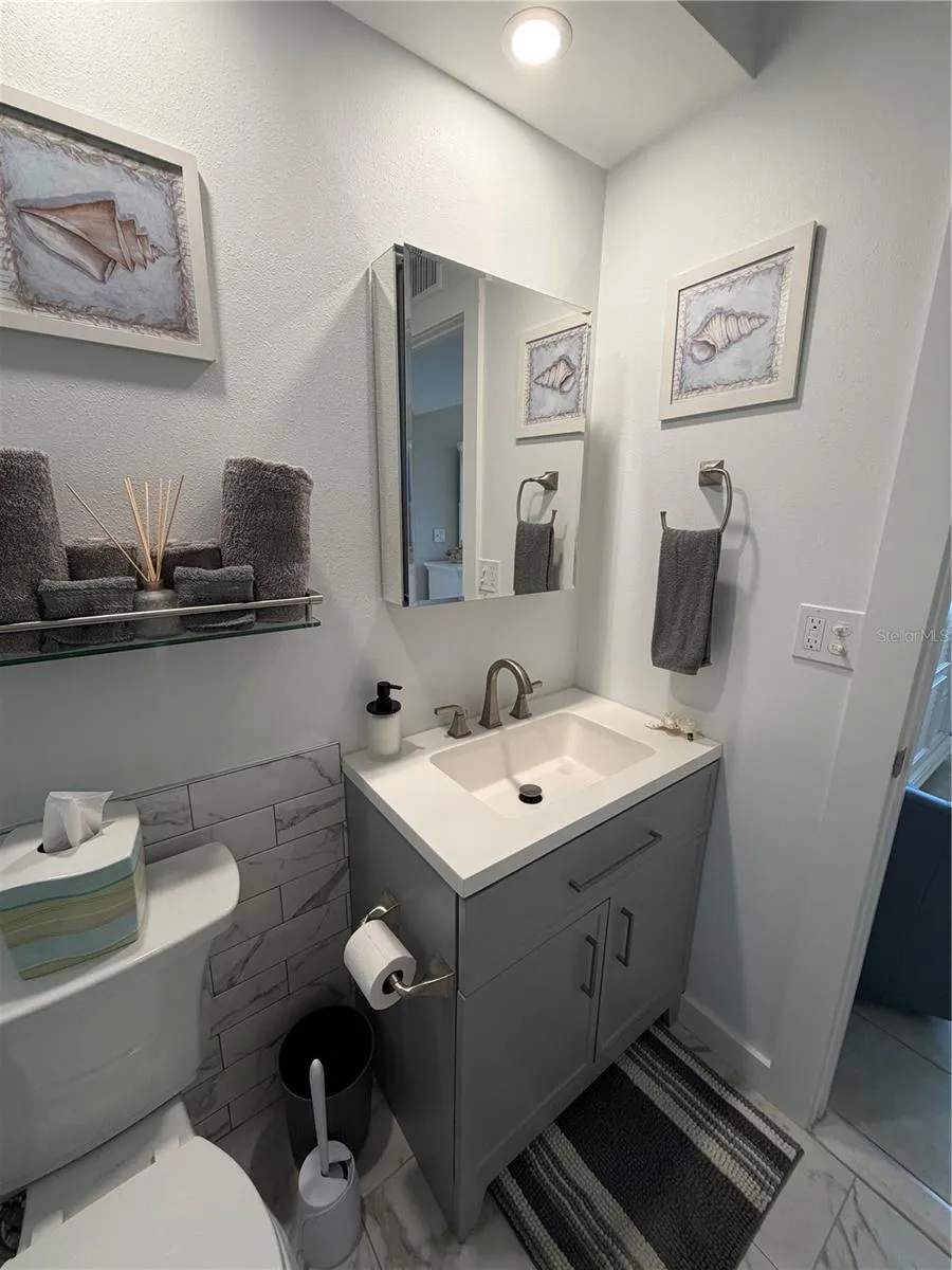 3808 GULF OF MEXICO DRIVE #E105 Longboat Key, FL 34228
