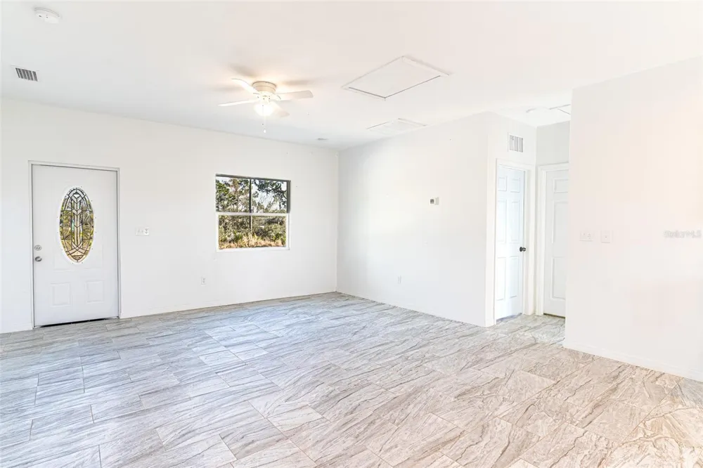 1403 BITTERSWEET STREET Lake Placid, FL 33852