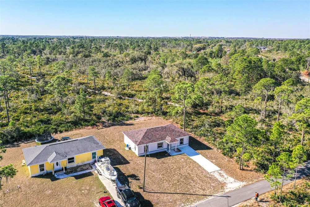 1403 BITTERSWEET STREET Lake Placid, FL 33852