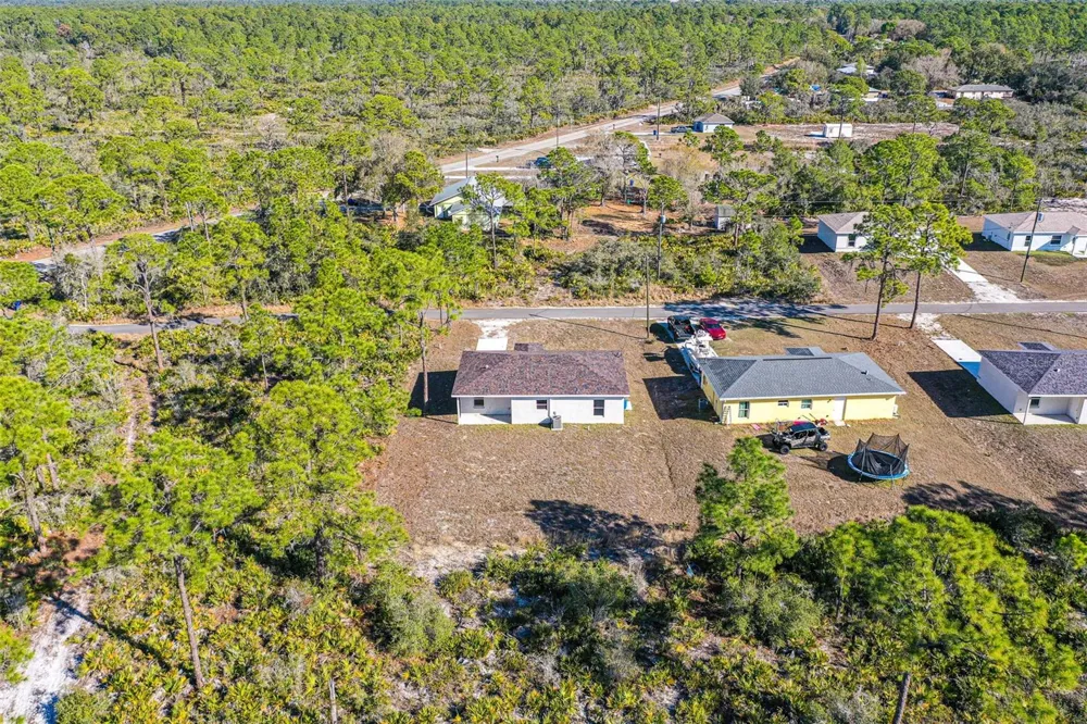 1403 BITTERSWEET STREET Lake Placid, FL 33852