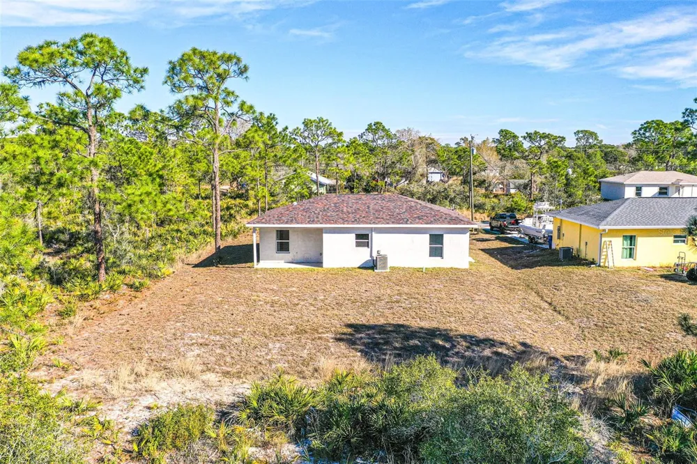 1403 BITTERSWEET STREET Lake Placid, FL 33852