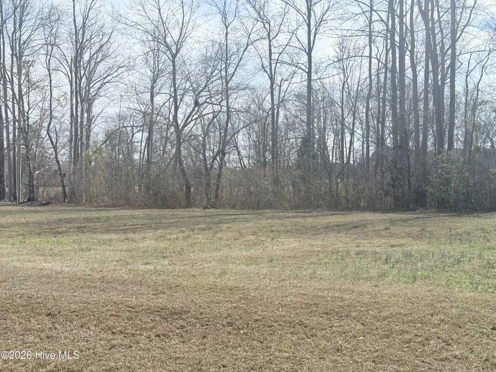 76 Bridgewater Drive S Bath, NC 27808