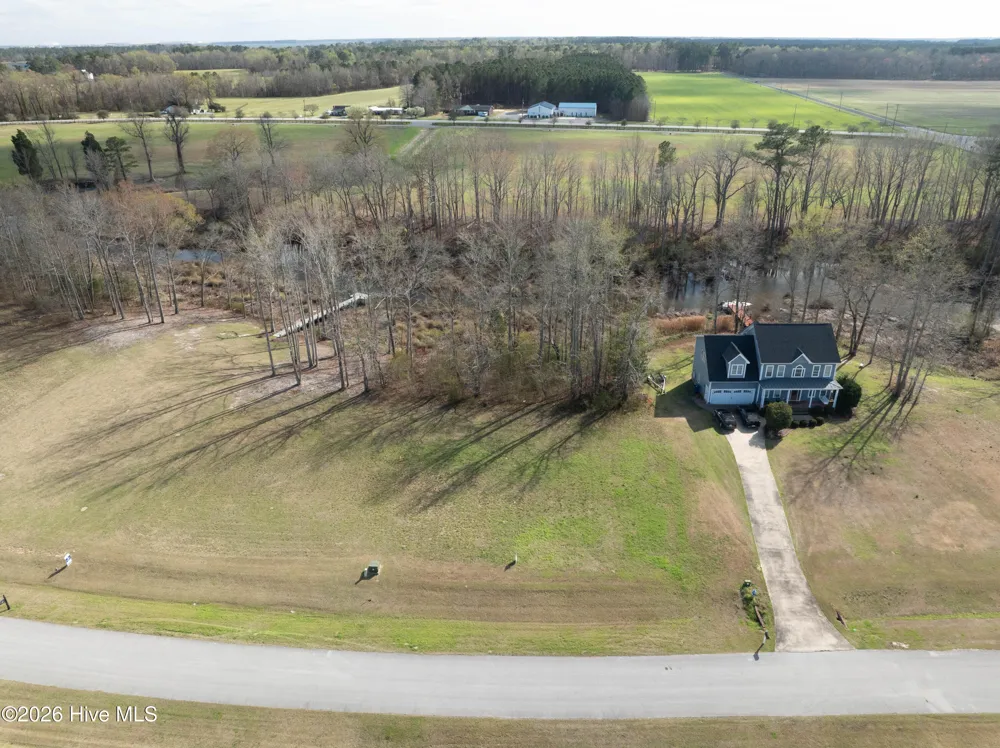 76 Bridgewater Drive S Bath, NC 27808