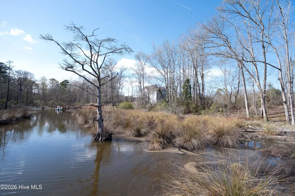 76 Bridgewater Drive S Bath, NC 27808