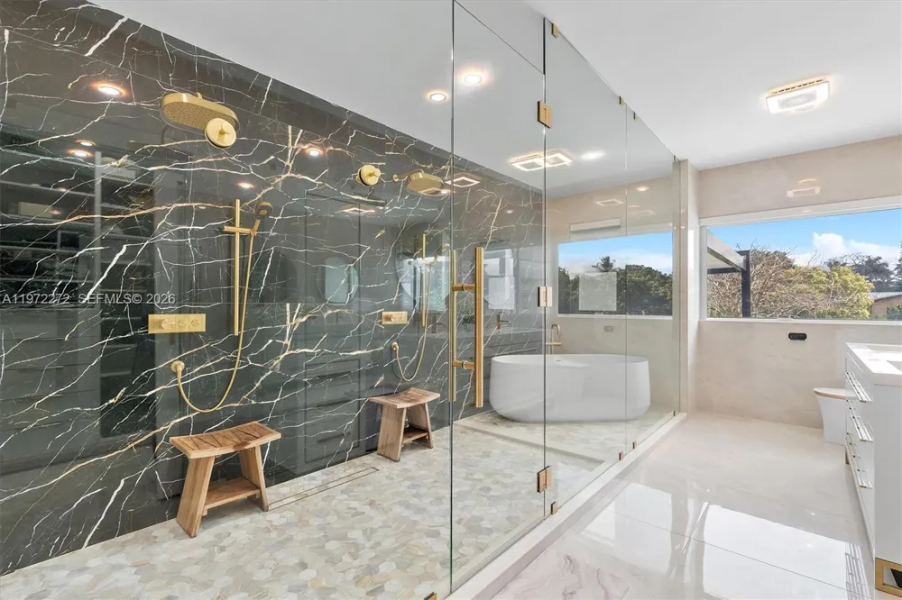 135 SW 125th Ave Miami, FL 33184