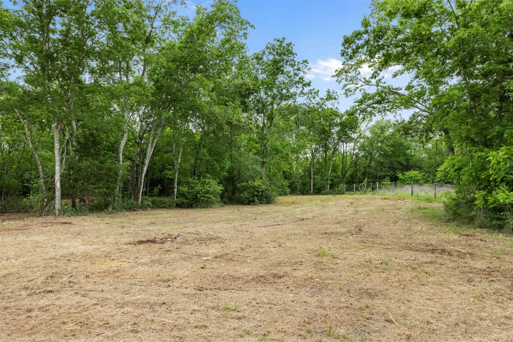 3797 County Road 328 Caldwell, TX 77836
