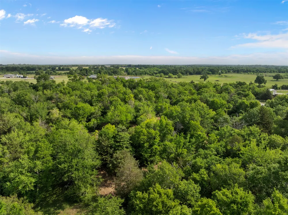 3797 County Road 328 Caldwell, TX 77836