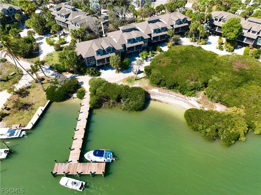 Townhouse Lane #66 Upper Captiva, FL 33924