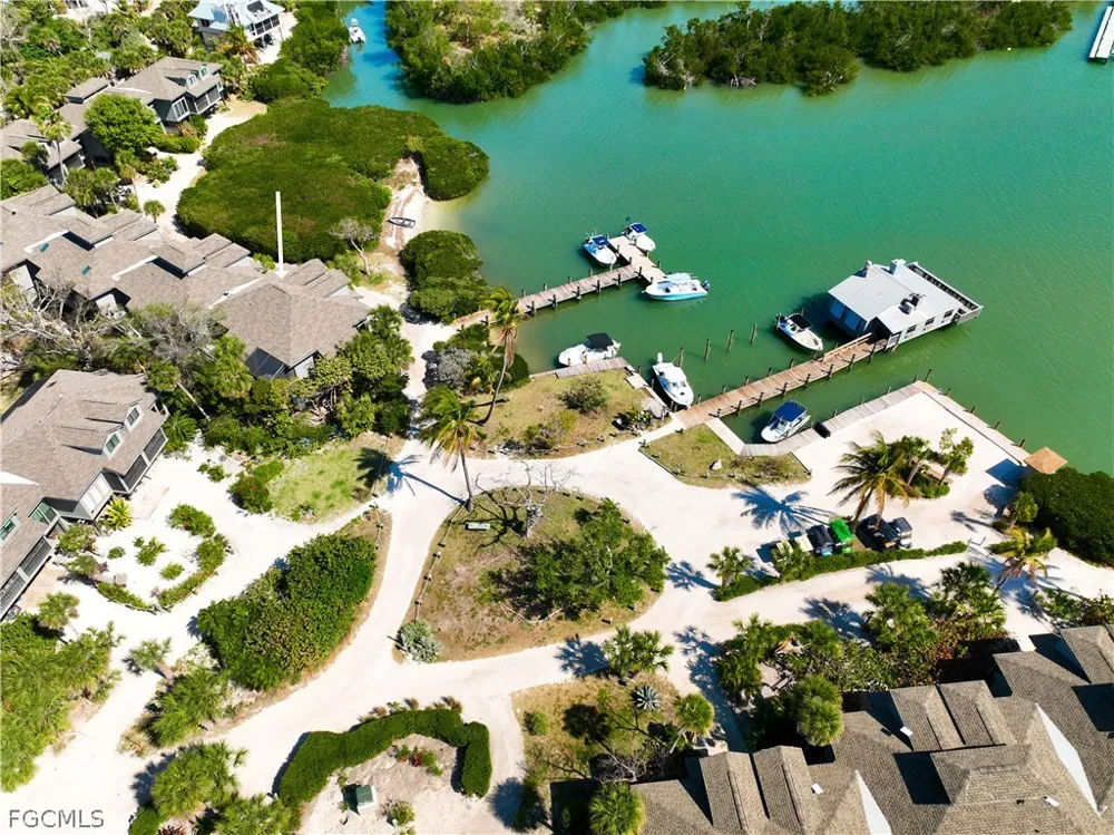 Townhouse Lane #66 Upper Captiva, FL 33924