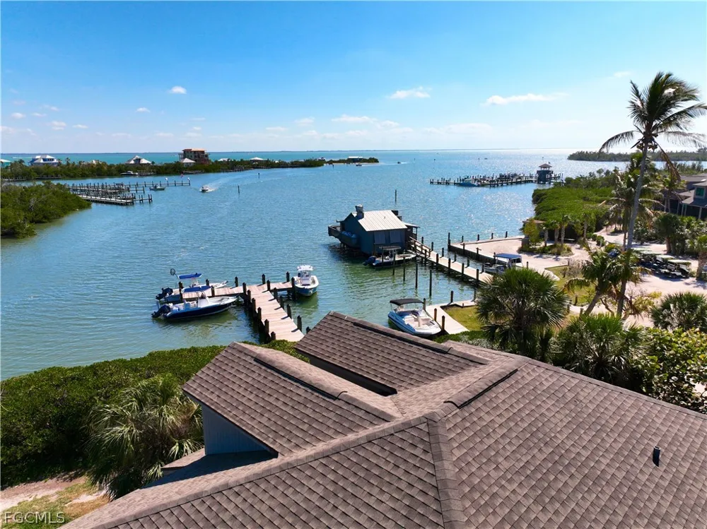 Townhouse Lane #66 Upper Captiva, FL 33924