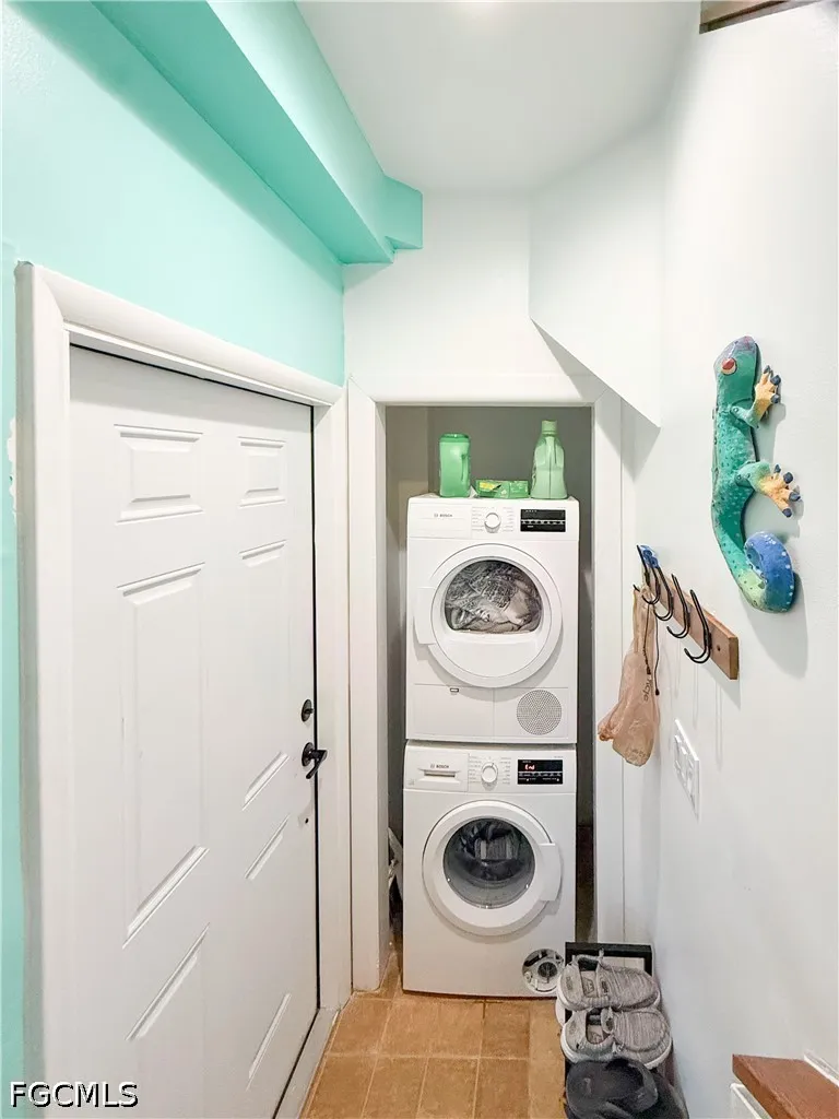 Townhouse Lane #66 Upper Captiva, FL 33924