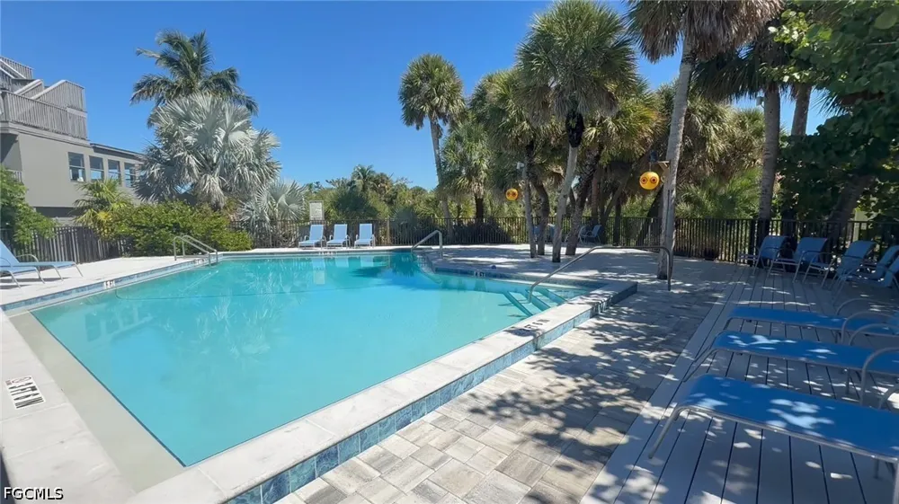 Townhouse Lane #66 Upper Captiva, FL 33924