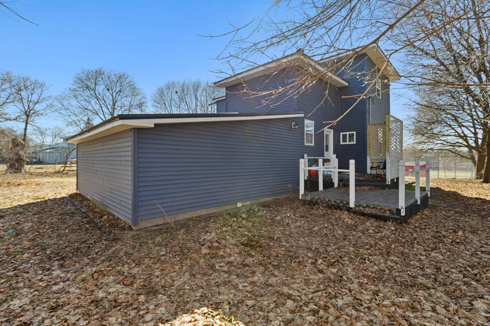 101 River Court St Louis City, MI 48880