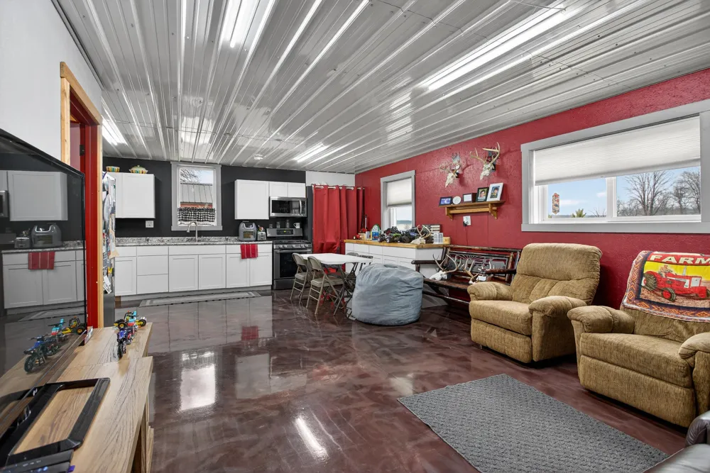 8700 E Mosherville Road Moscow Township, MI 49246